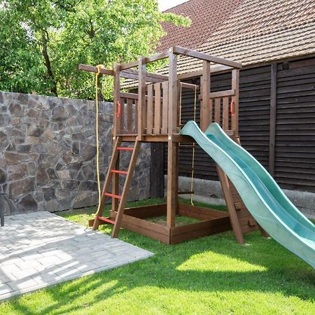Rodinne Apartmany Alex & Gregor Бешенёва Экстерьер фото