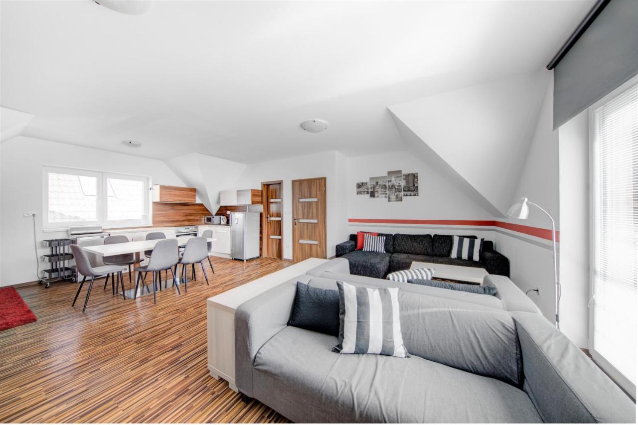 Rodinne Apartmany Alex & Gregor Бешенёва Экстерьер фото